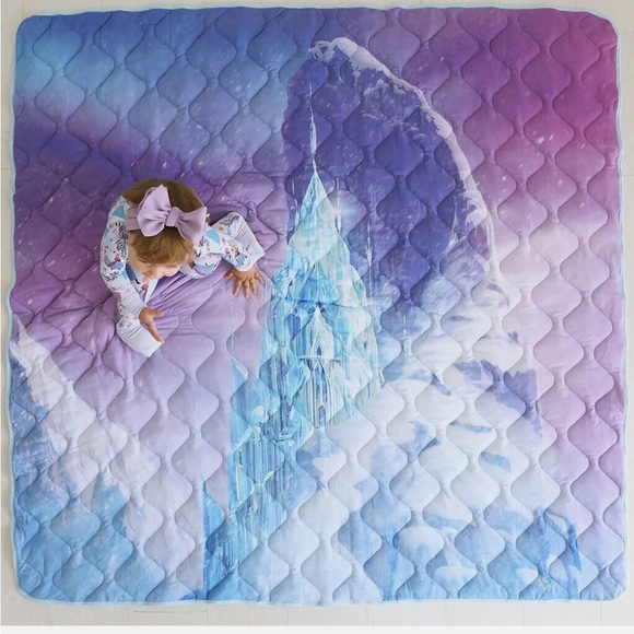 NWT Posh Peanut Disney Frozen Elsa Quilt - Picture 2 of 3